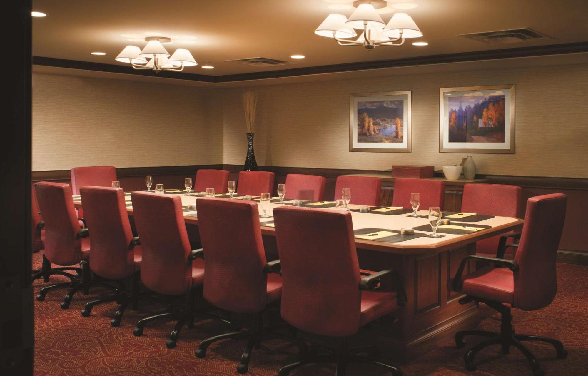Doubletree By Hilton Cincinnati Airport Hebron Exterior foto