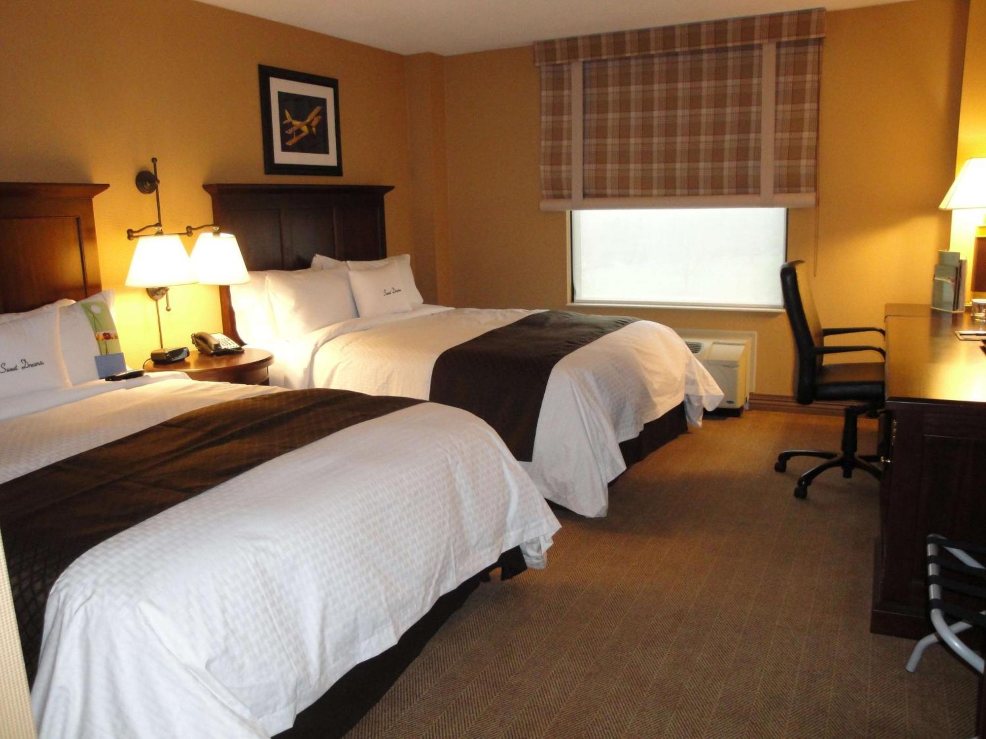 Doubletree By Hilton Cincinnati Airport Hebron Exterior foto